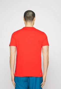 Lacoste Sport Logo Croc - T-Shirt Print - Orange -Lacoste Sport 03b50dacd822431fb976779f1dd92bfb scaled