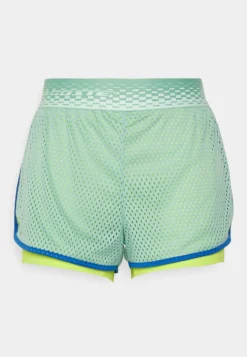Lacoste Sport Short Active - Korte Broeken - Florida/Lima -Lacoste Sport 066af16474ec4e37875cfa3558350118 scaled