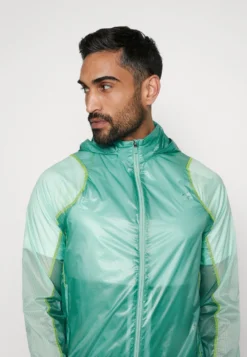 Lacoste Sport Jacket Active - Trainingsvest - Florida/Pastille Mint-Lima -Lacoste Sport 11cd8e9b9b91427c80e65cb4bd1db1d5 scaled