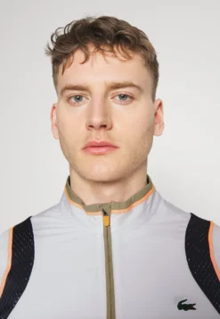 Lacoste Sport Tracksuit - Trainingspak - Blanc/Beige/Bleu/Orange -Lacoste Sport 1cd979d62b0f48f4adbc0391ba0c04d0 scaled