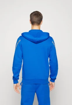 Lacoste Sport Tapered Active - Sweater Met Rits - Bleu -Lacoste Sport 249f14891e724b8c844b83eace403280 scaled