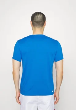 Lacoste Sport Big Logo - Sport T-Shirt - Blue -Lacoste Sport 3e3f4bb77c63470690e06fb845eb043f scaled