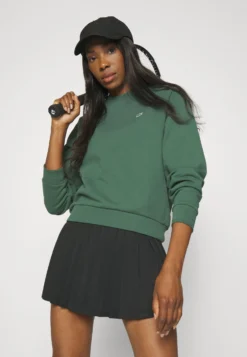 Lacoste Sport Sweater - Sequoia -Lacoste Sport 50b50e23cb1b42f4aa5f983c920b3995 scaled