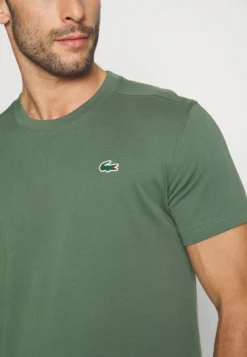 Lacoste Sport Classic - T-Shirt Basic - Sequoia -Lacoste Sport 71c73aa410f14684bcfe6a9170a477d0 scaled