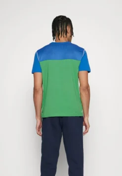 Lacoste Sport Sport T-Shirt - Kingdom/Tarragon White/Electric Yellow -Lacoste Sport 9491795b89b54e6ba68a7cb6b1615545 scaled