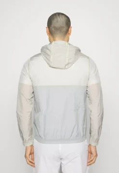 Lacoste Sport Jacket Active - Regenjas - Camel/Yellow/Taupe -Lacoste Sport 988695c9ad524a6a98ef8c708d41732c scaled