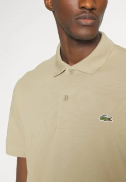 Lacoste Sport Classic Kurzarm - Poloshirt - Beige -Lacoste Sport 9d78348dcf3e4d78b3d76600c7baf482 scaled