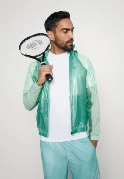 Lacoste Sport Jacket Active - Trainingsvest - Florida/Pastille Mint-Lima -Lacoste Sport a0769c79b0654064bce412d8b28ea8dd scaled