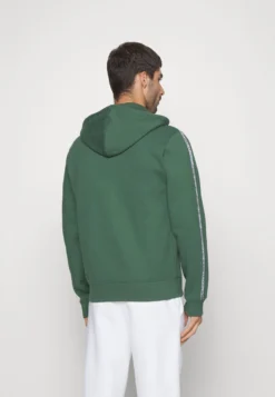 Lacoste Sport Tapered - Sweater Met Rits - Sequoia -Lacoste Sport a48ede34134b45c89ffd5cfe00e22da8 scaled