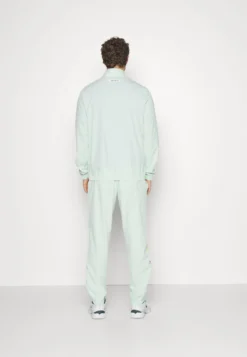 Lacoste Sport Tracksuit Tour - Trainingspak - Arielle Green/White/Limeira/Navy Blue -Lacoste Sport a770c6aa7afe4eac8490b0671a3398fa scaled