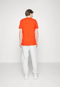 Lacoste Sport Pant Tapered - Trainingsbroek - White -Lacoste Sport bbc356331709428d9bfdd19010e2aa22 scaled