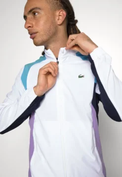 Lacoste Sport Tracksuit Tour - Trainingspak - White/Argentine Blue/Navy Blue/Neva Purple -Lacoste Sport bc1f3f54abba482b9bece8d1d3494630 scaled