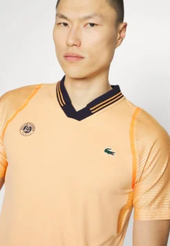 Lacoste Sport Tennis - Poloshirt - Flashy Orange/Navy Blue -Lacoste Sport c1f795556c10485bb9baf63f305b4573 scaled