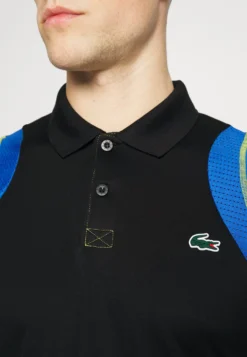 Lacoste Sport Tennis Tour - Poloshirt - Noir/Bleu/Jaune -Lacoste Sport de69bcfbdc9a44db9119573772c2290e scaled