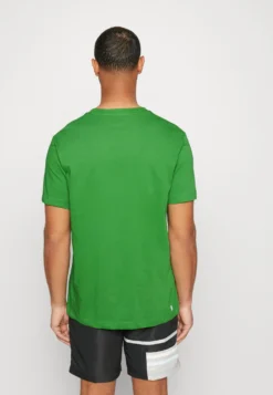 Lacoste Sport Logo Croc - T-Shirt Print - Vert -Lacoste Sport e257d86b763c4f8885936252e2d8d404 scaled
