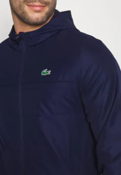 Lacoste Sport Tracksuit Hodded - Trainingspak - Navy Blue -Lacoste Sport eeb5951726b44fa69500ccc074bf8d45 scaled