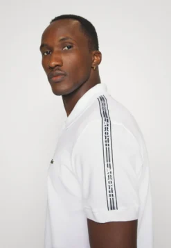 Lacoste Sport Tapered - Poloshirt - Blanc -Lacoste Sport f099b3c13e024e2f95ebaca6e8eb4e69 scaled