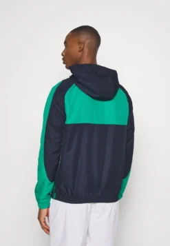 Lacoste Sport Track Jacket Hooded - Trainingsvest - Navy Blue/Green -Lacoste Sport f3595cb045ed410d8b78922ba07a3747 scaled